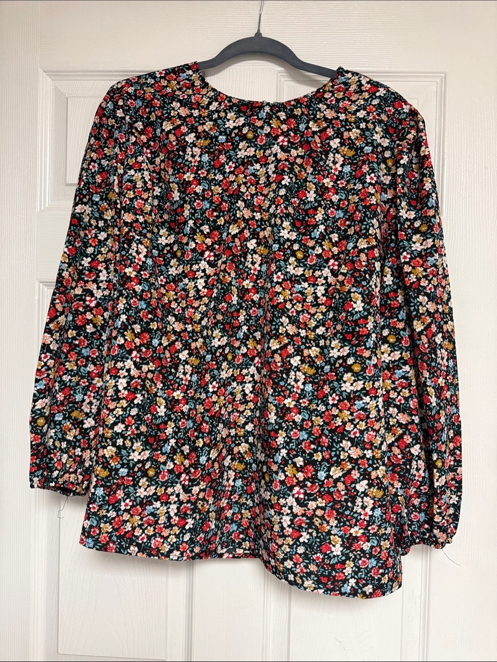 Black Floral Long-Sleeve Women’s Blouse - Lightweight Floral Top